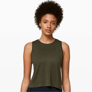 Lululemon Breeze By Muscle Crop Tank in Dark Olive